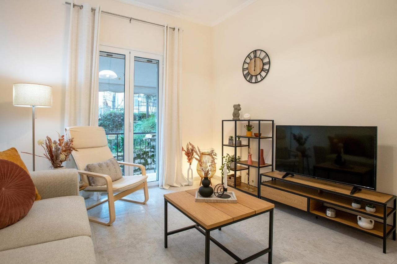 Helena'S Apartment In Corfu Town Екстериор снимка